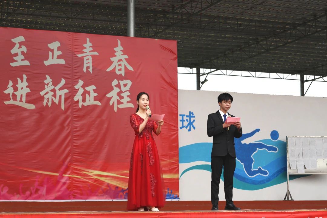 传承五四薪火 展现青春风采——我校举行“五四”青年节系列活动 丨华体会（中国）
